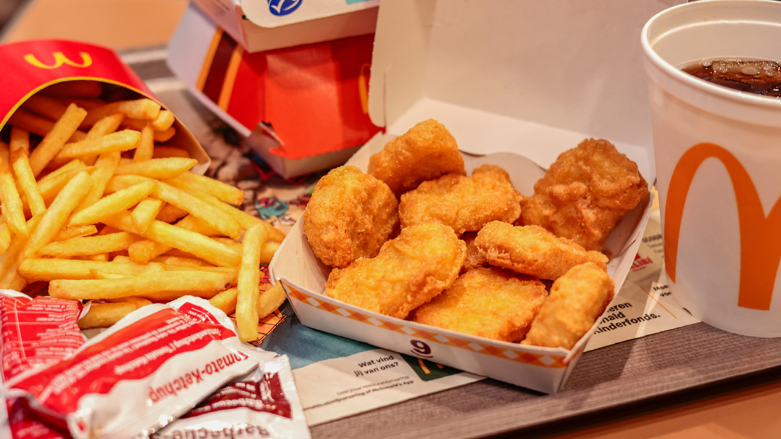 The Unexpected McDonald's Dipping Sauce That's Perfect For Nuggets