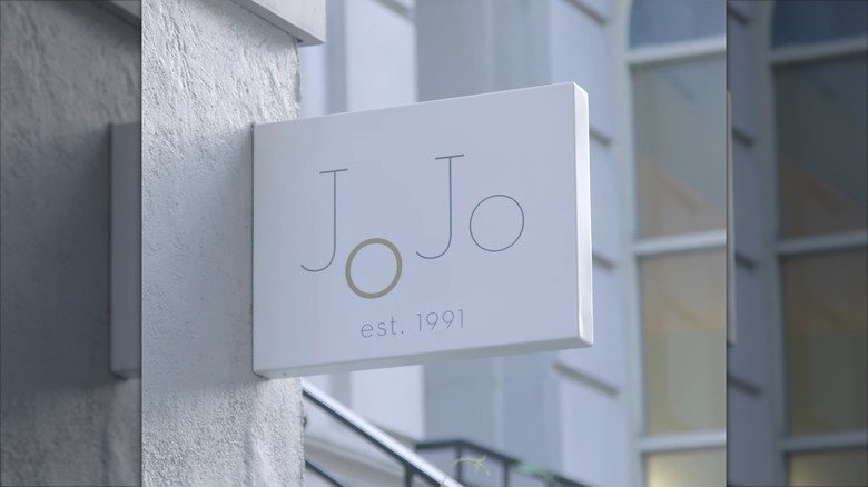 The JoJo sign that's attached to the wall outside Vongerichten's restaurant.