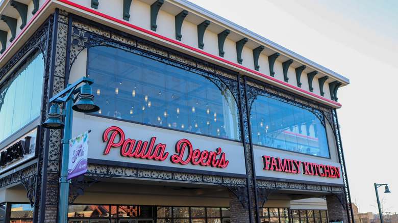 Exterior, Paula Deen's Family Kitchen, Pigeon Forge TN