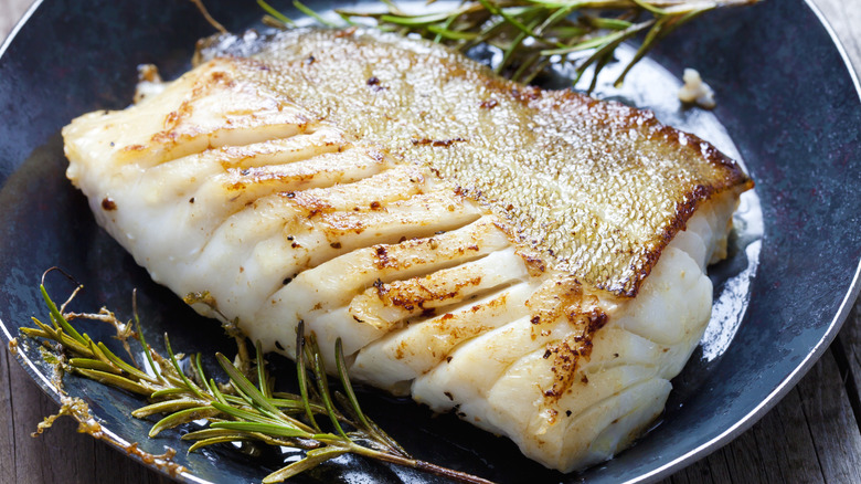 Fish filet in pan