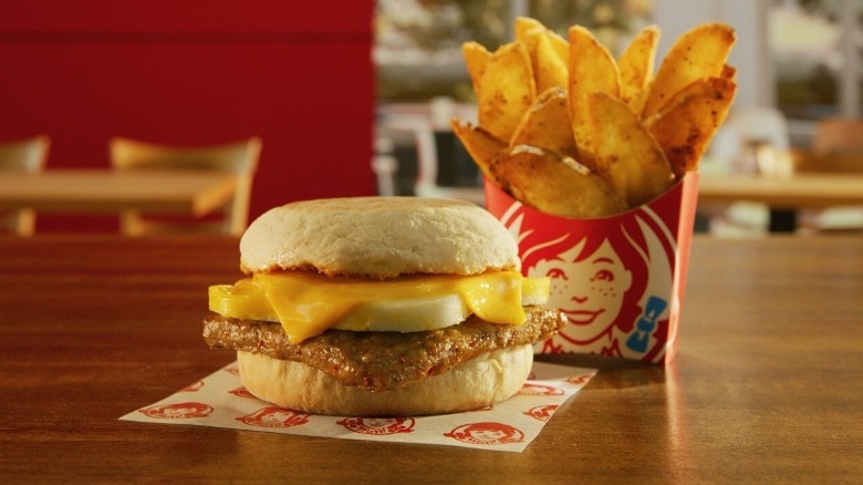 Wendy's breakfast sandwich and seasoned potatoes