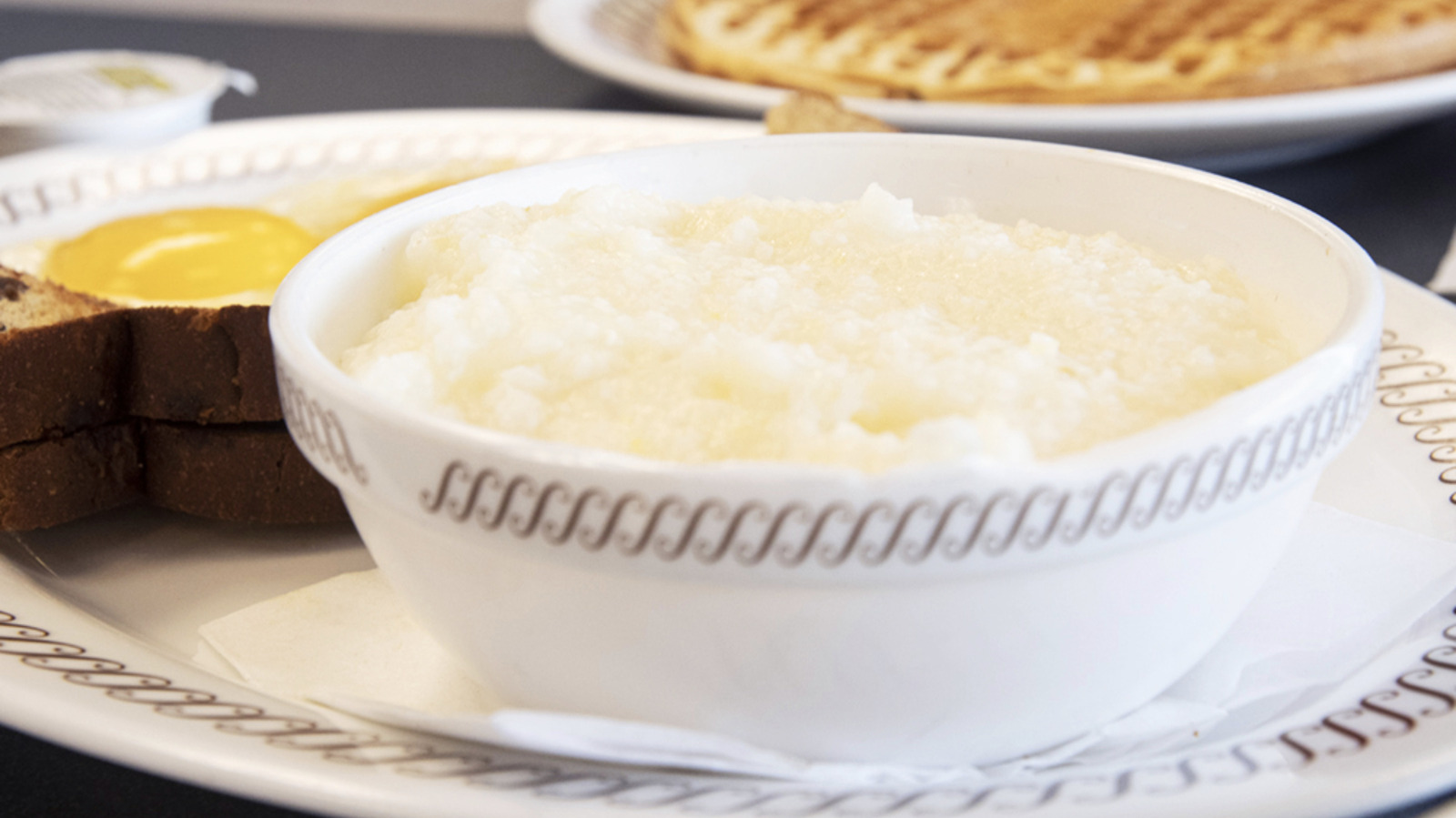 Upgrade Your Waffle House Grits With This Simple Ordering Tip