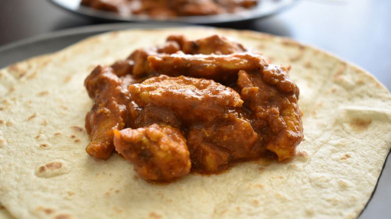 butter chicken on flatbread