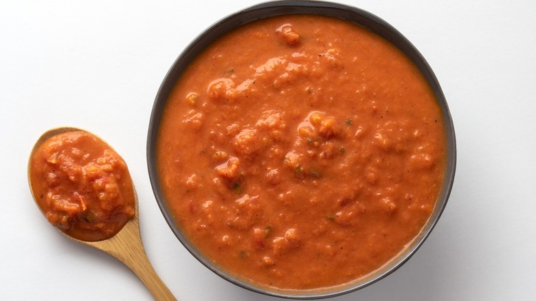 Vodka sauce in a bowl