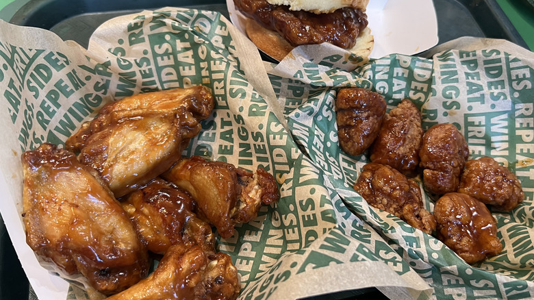 Baskets of Wingstop Hawaiian flavored chicken