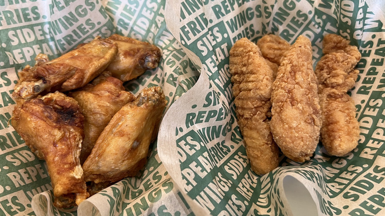 Baskets of Wingstop Plain chicken