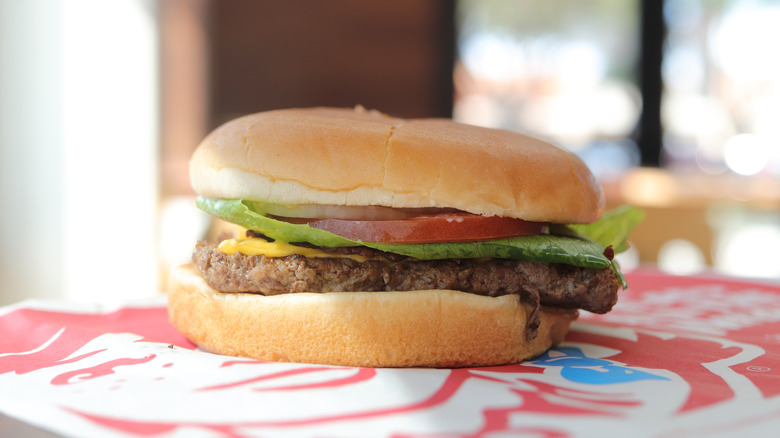 a dave's single cheeseburger inside a wendy's restaurant