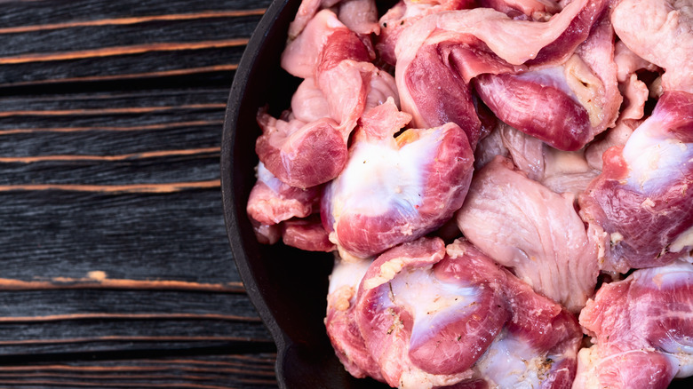 turkey giblets in a bowl