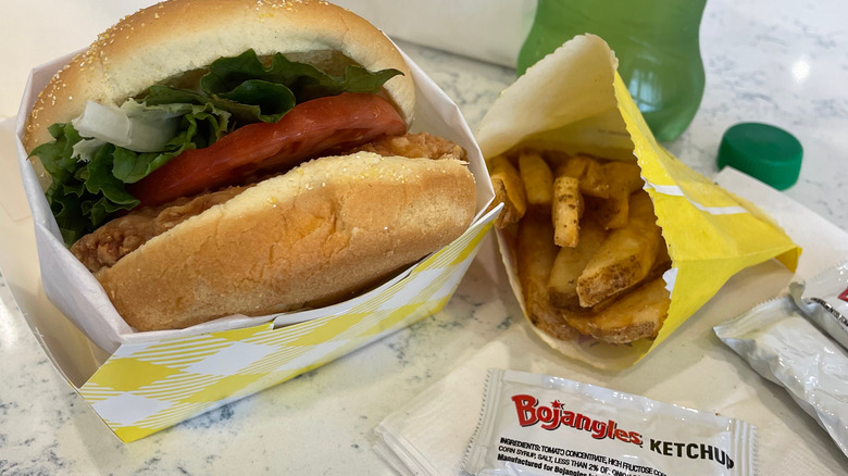 Chicken sandwich from Bojangle's lunch menu