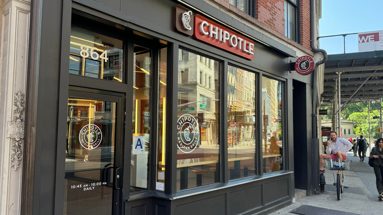 A branch of Chipotle in New York