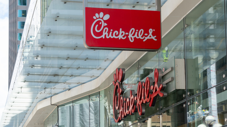 The plate-glass exterior of a Chick-fil-A restaurant