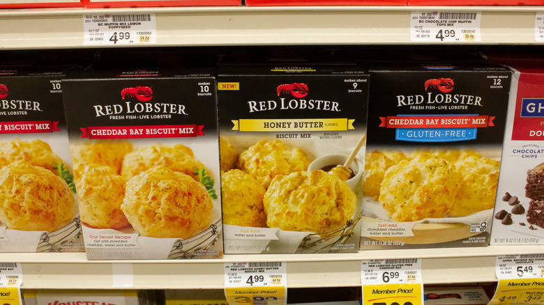 Boxes of varieties of Red Lobster at-home biscuit mix on a grocery store shelf