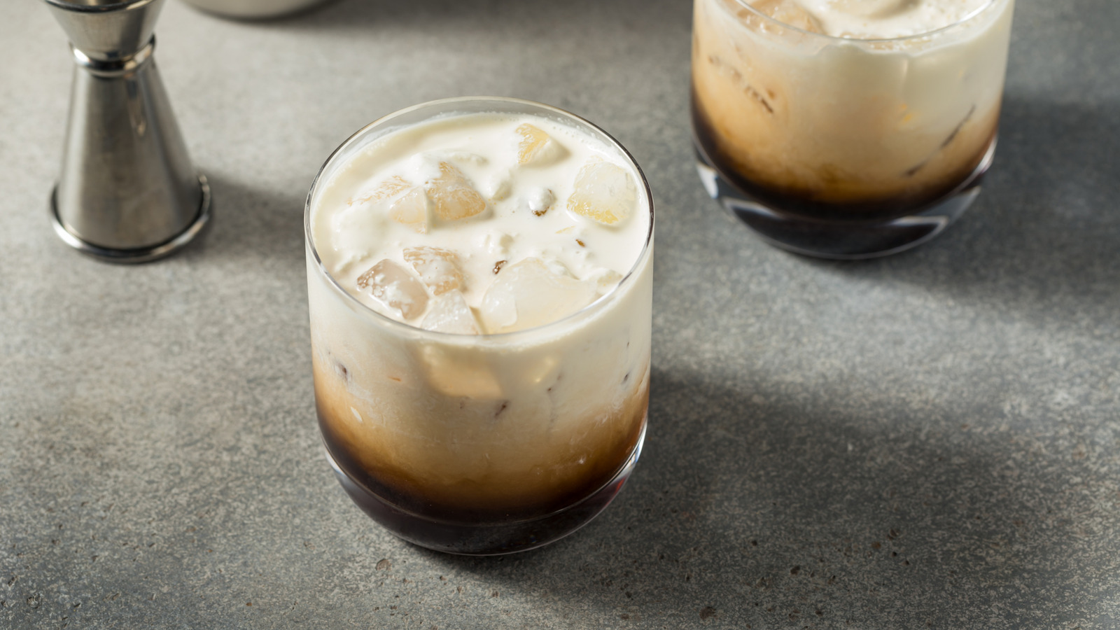 White Russian Vs Black Russian Cocktails: What's The Difference?