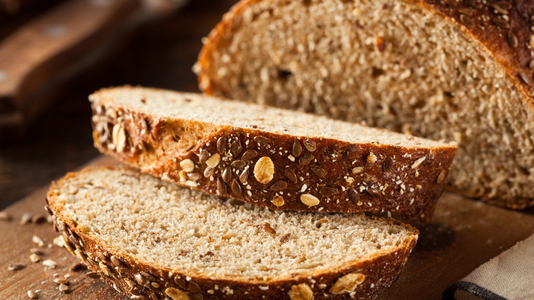 whole wheat bread sliced