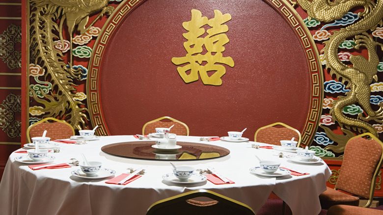 Round table in Chinese restaurant