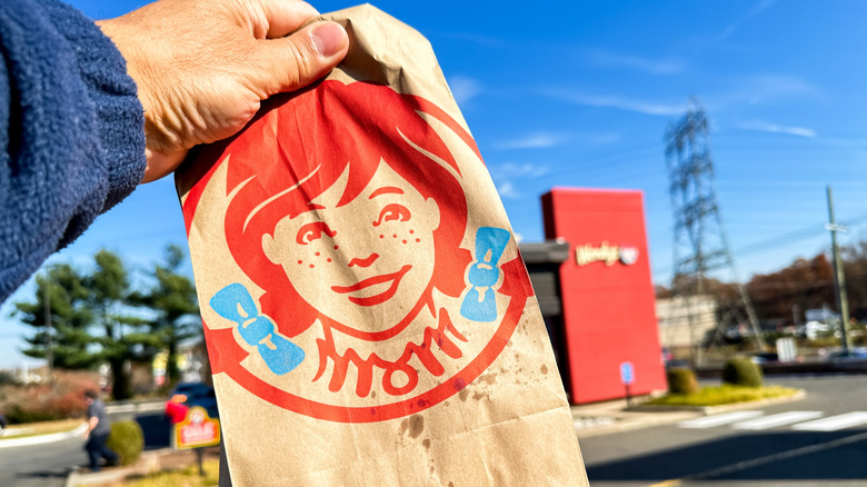 Wendy's logo and name