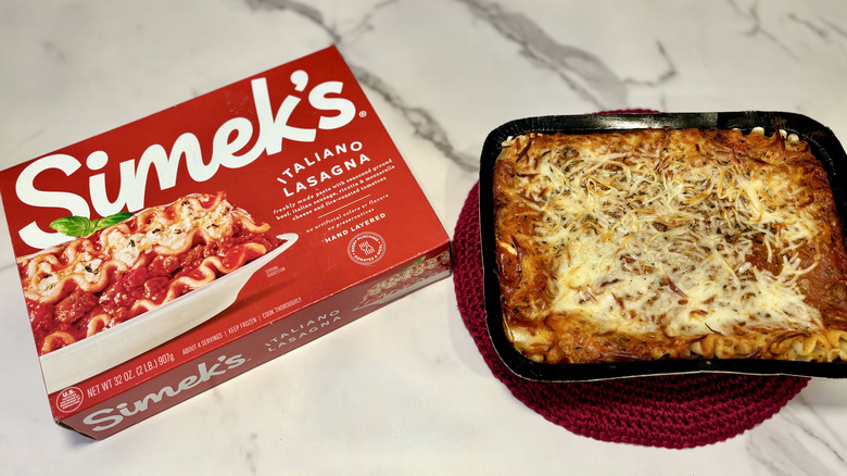 Box and container of Simek's Italiano Lasagna