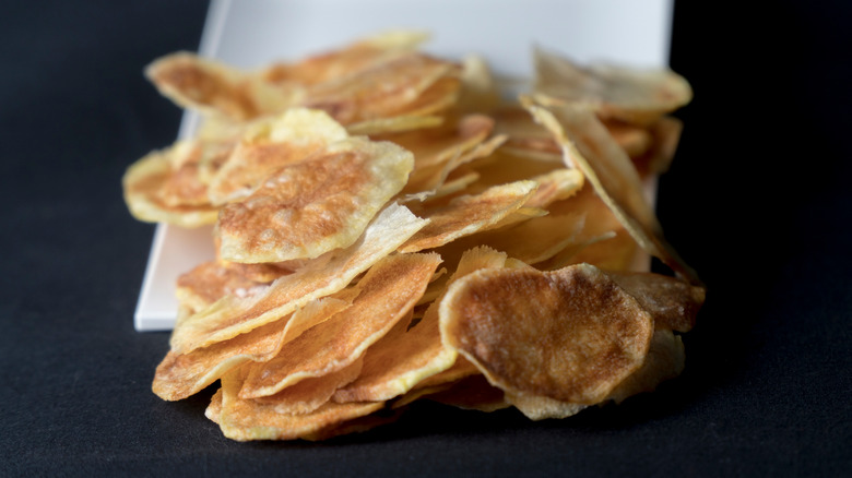 Potato chips made in microwave