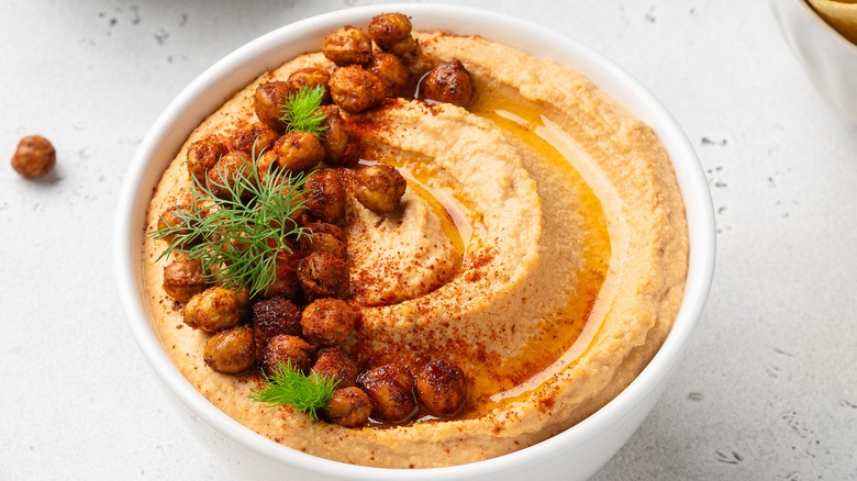 Bowl of hummus with chickpeas