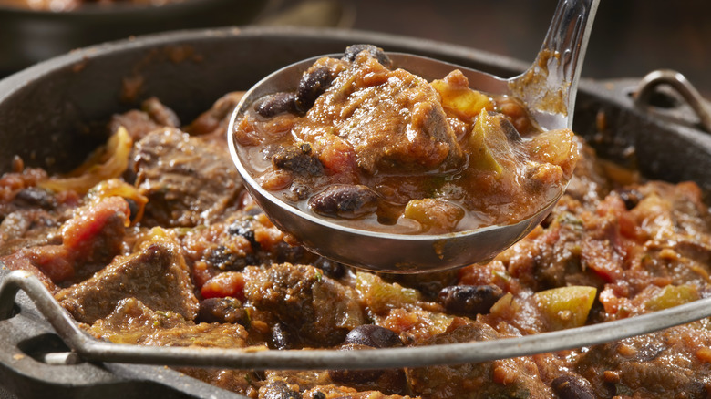 pot of steak chili