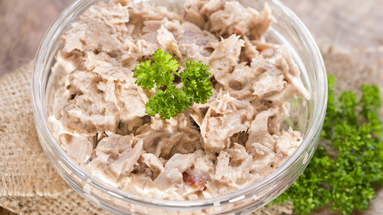 Garnished tuna salad in a bowl